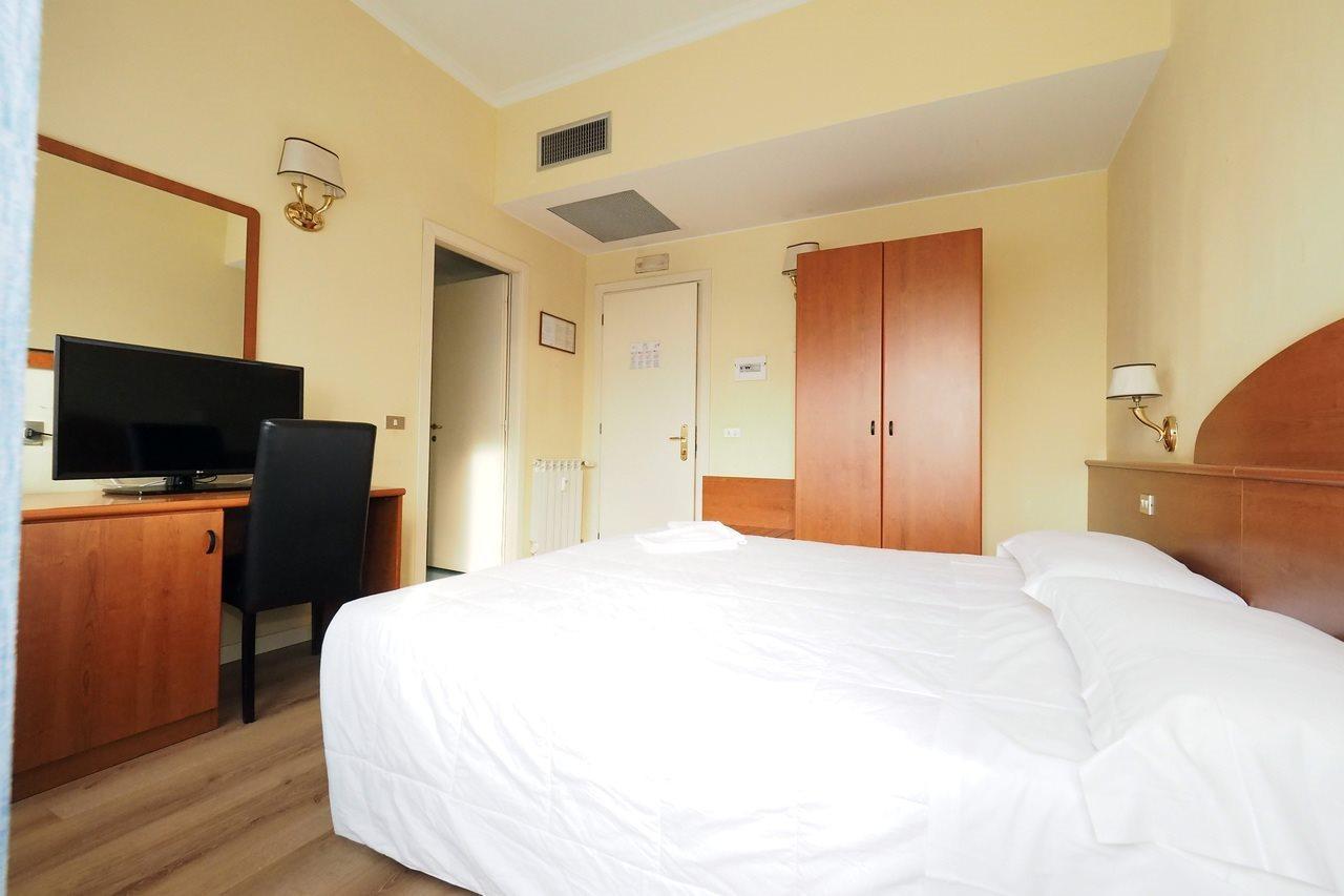 Hotel Laura Rom Eksteriør billede