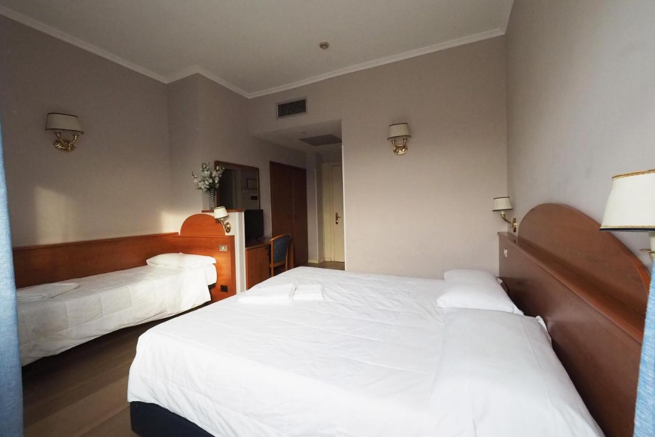 Hotel Laura Rom Eksteriør billede