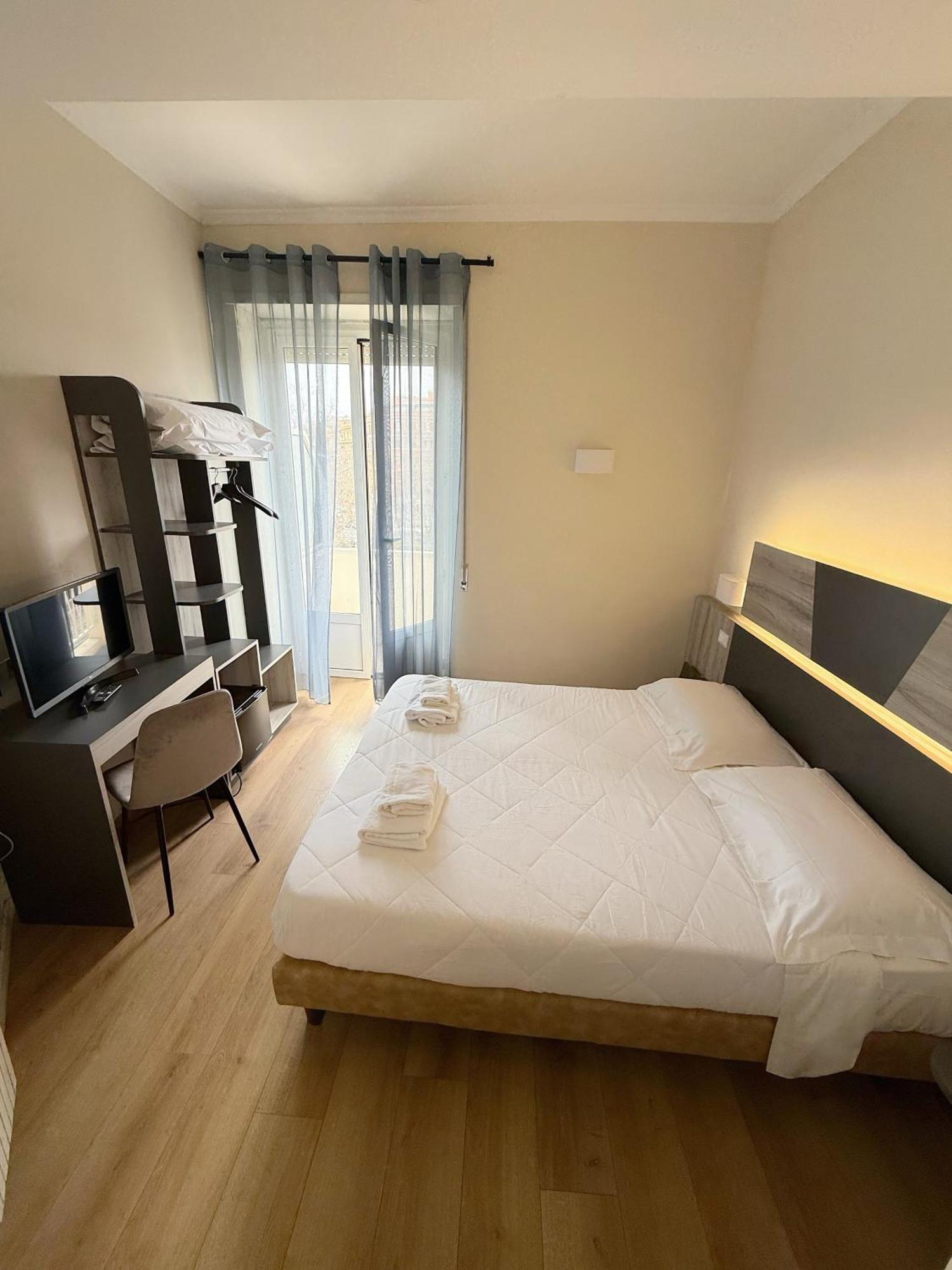 Hotel Laura Rom Eksteriør billede