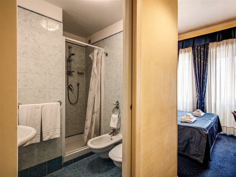 Hotel Laura Rom Eksteriør billede